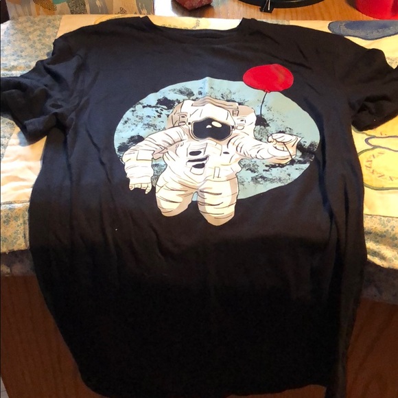 Graphics T - Picture 2 of 3